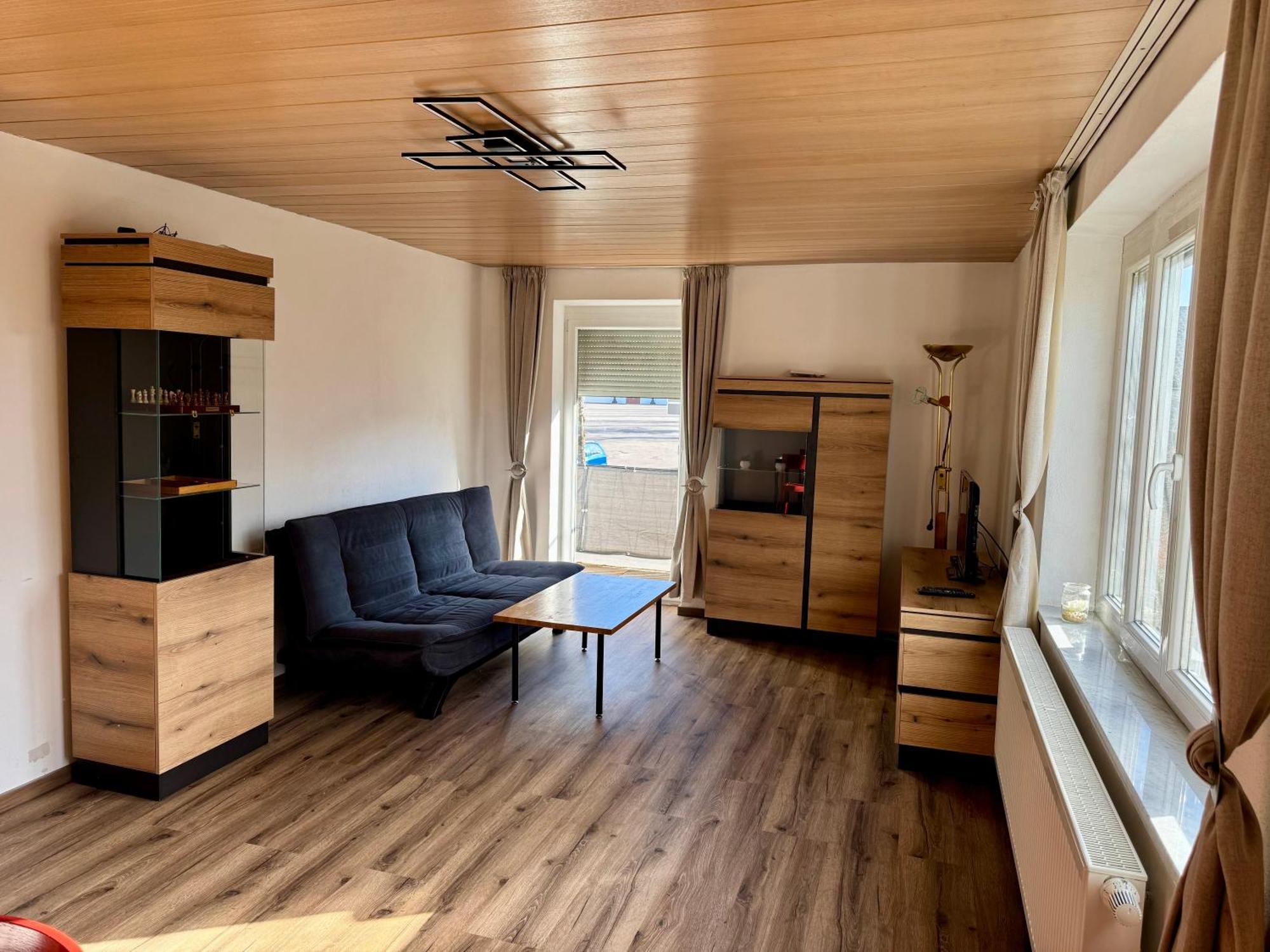 3 Zimmer Apartment Mit Flussblick - Self Check-In 에겐펠덴 외부 사진