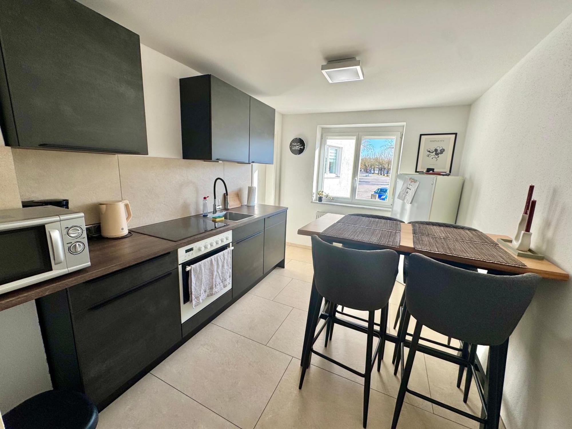 3 Zimmer Apartment Mit Flussblick - Self Check-In 에겐펠덴 외부 사진